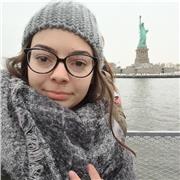 Studentessa universitaria con certificazione C1 di inglese e B2 di francese offre ripetizioni